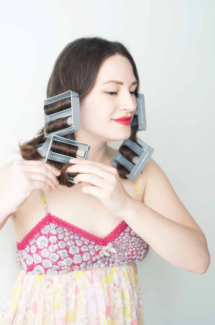 how-to-get-effortless-mermaid-hair-sandy-joe-karpetz-
