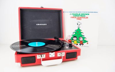 Gift Guide for a Kitschy Christmas