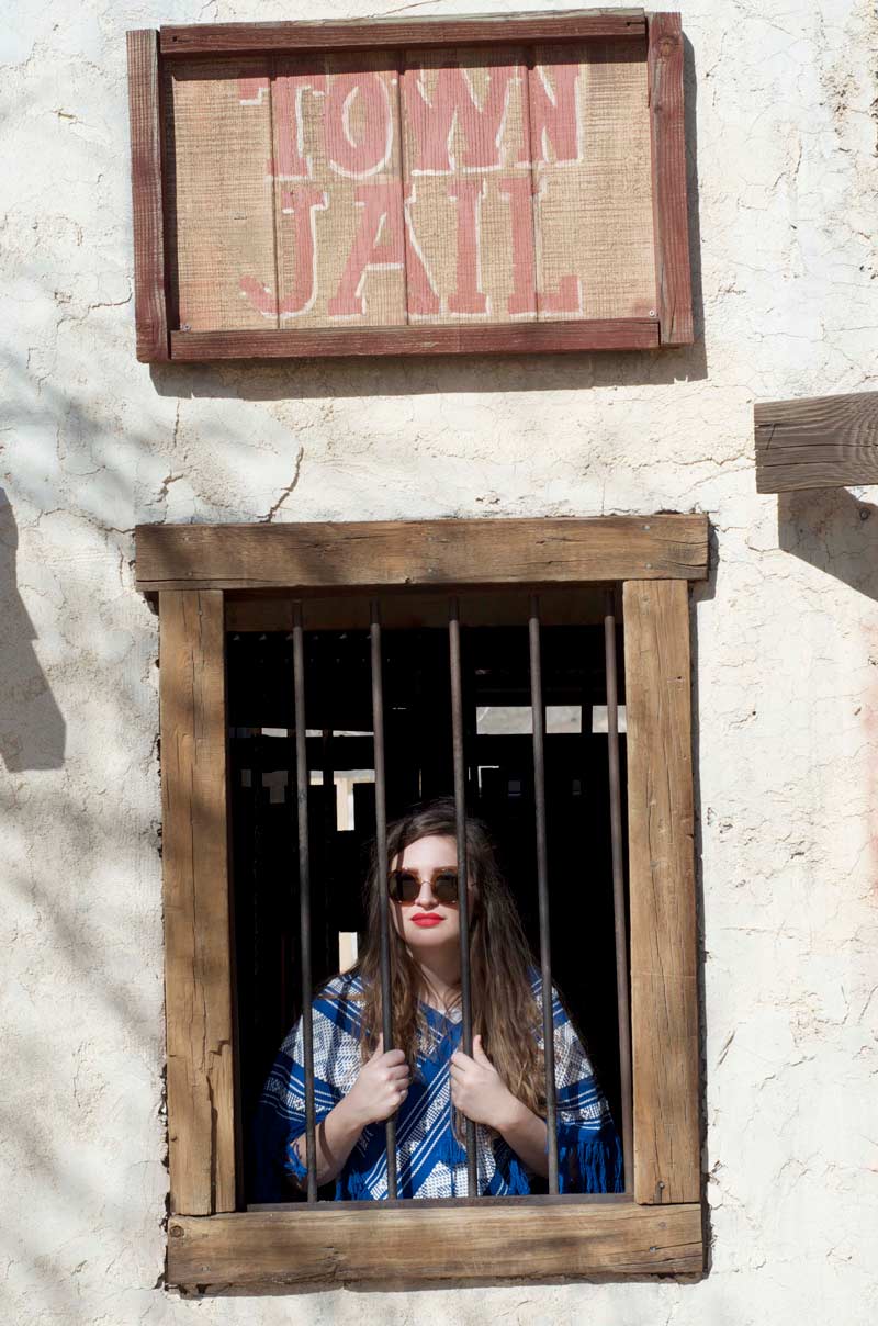 vintage-poncho-in-pioneertown-sandy-joe-karpetz-
