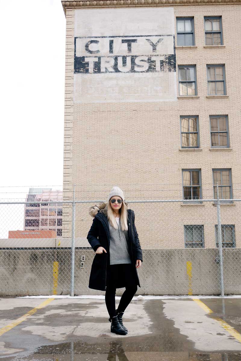 <br />
TNA-Blackcomb-Parka-Aritzia-Sandy-Joe-Karpetz-