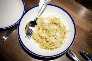 dinner-at-10-foot-henry-calgary-sandy-joe-karpetz-
