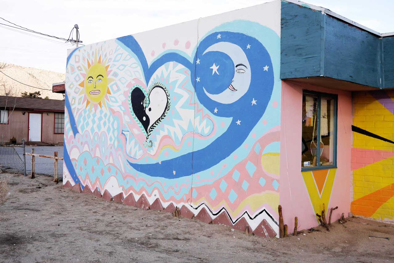 the-end-vintage-shop-yucca-valley