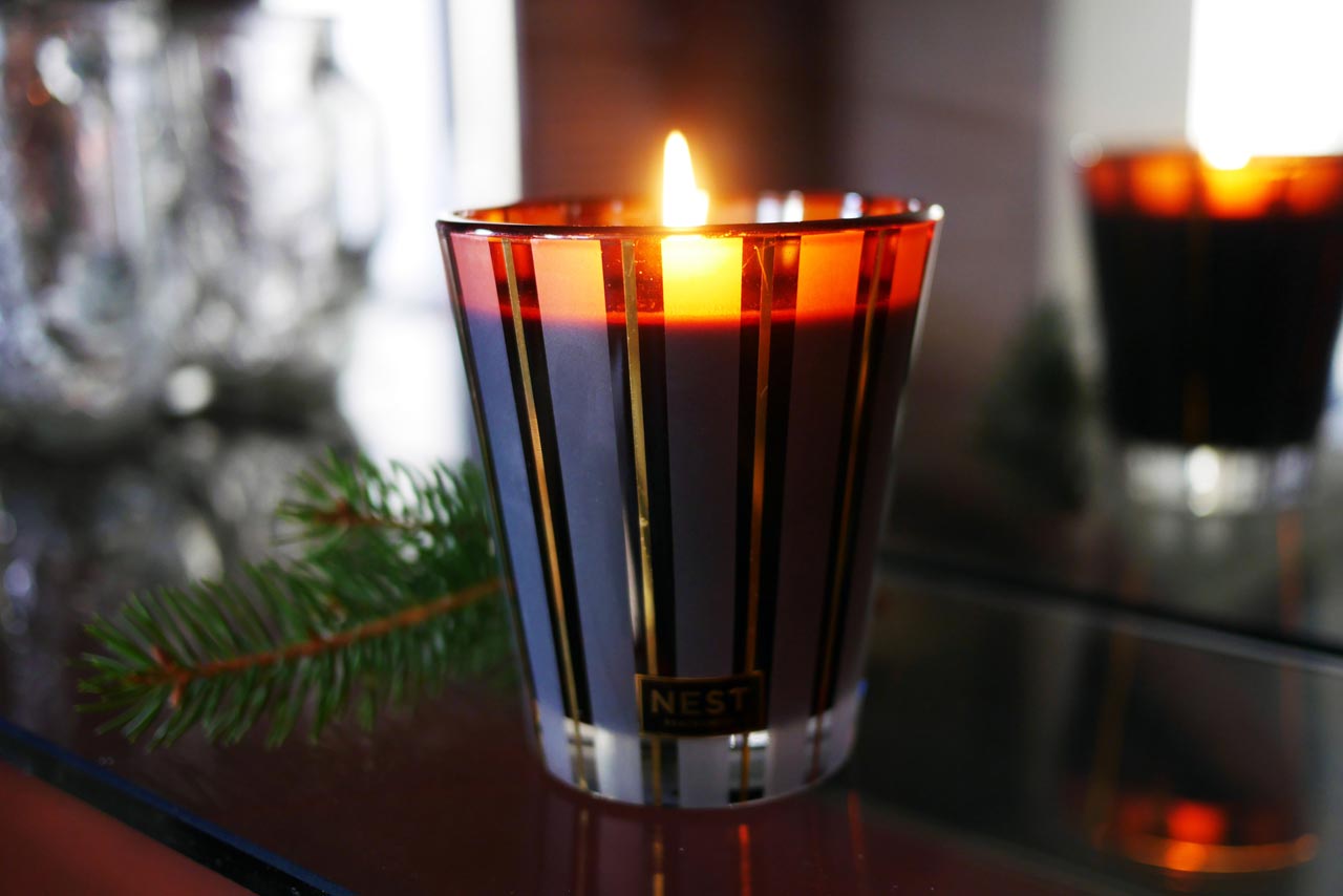 Holiday-Gift-Guide-for-a-Host-by-Sandy-Joe-Karpetz-2