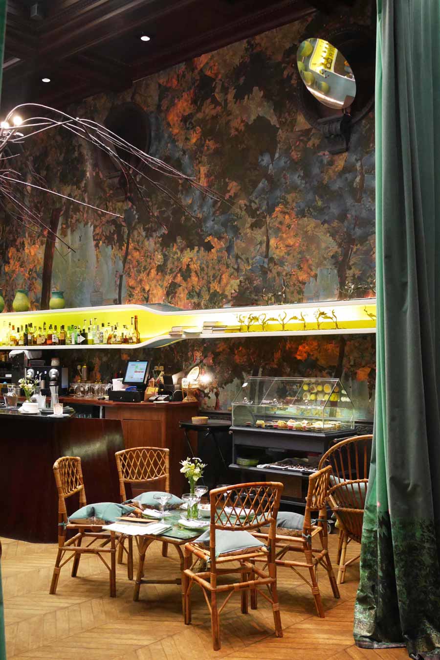 lunch-at-the-glade-sketch-london-sandy-joe-karpetz-sized-10 lunch at the glade sketch london