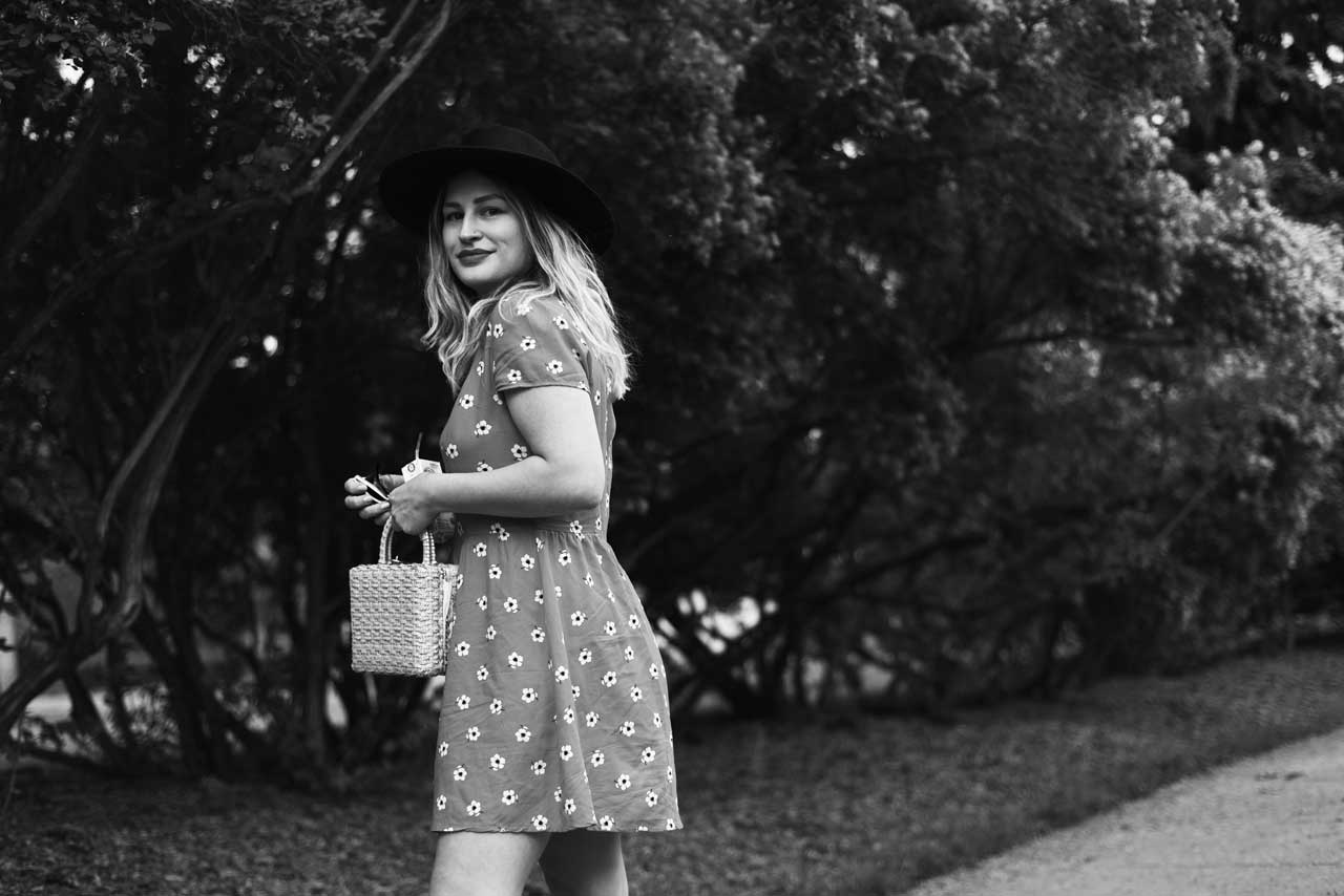 I-Wore-One-Dress-All-Summer-Long-Sandy-Joe-Karpetz-