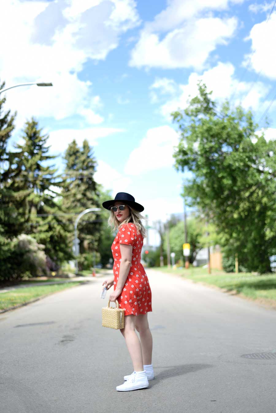 I-Wore-One-Dress-All-Summer-Long-Sandy-Joe-Karpetz-