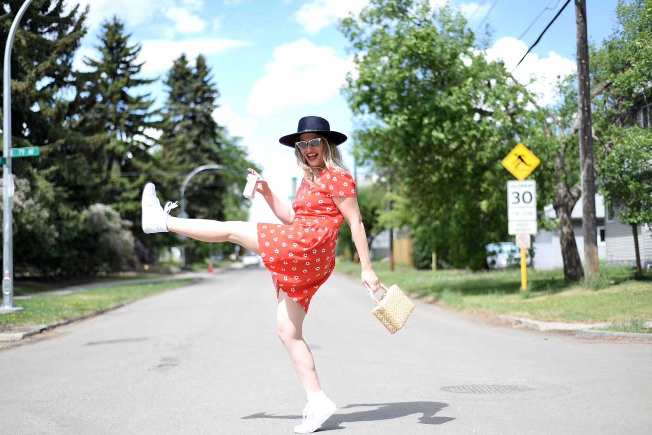 I-Wore-One-Dress-All-Summer-Long-Sandy-Joe-Karpetz-