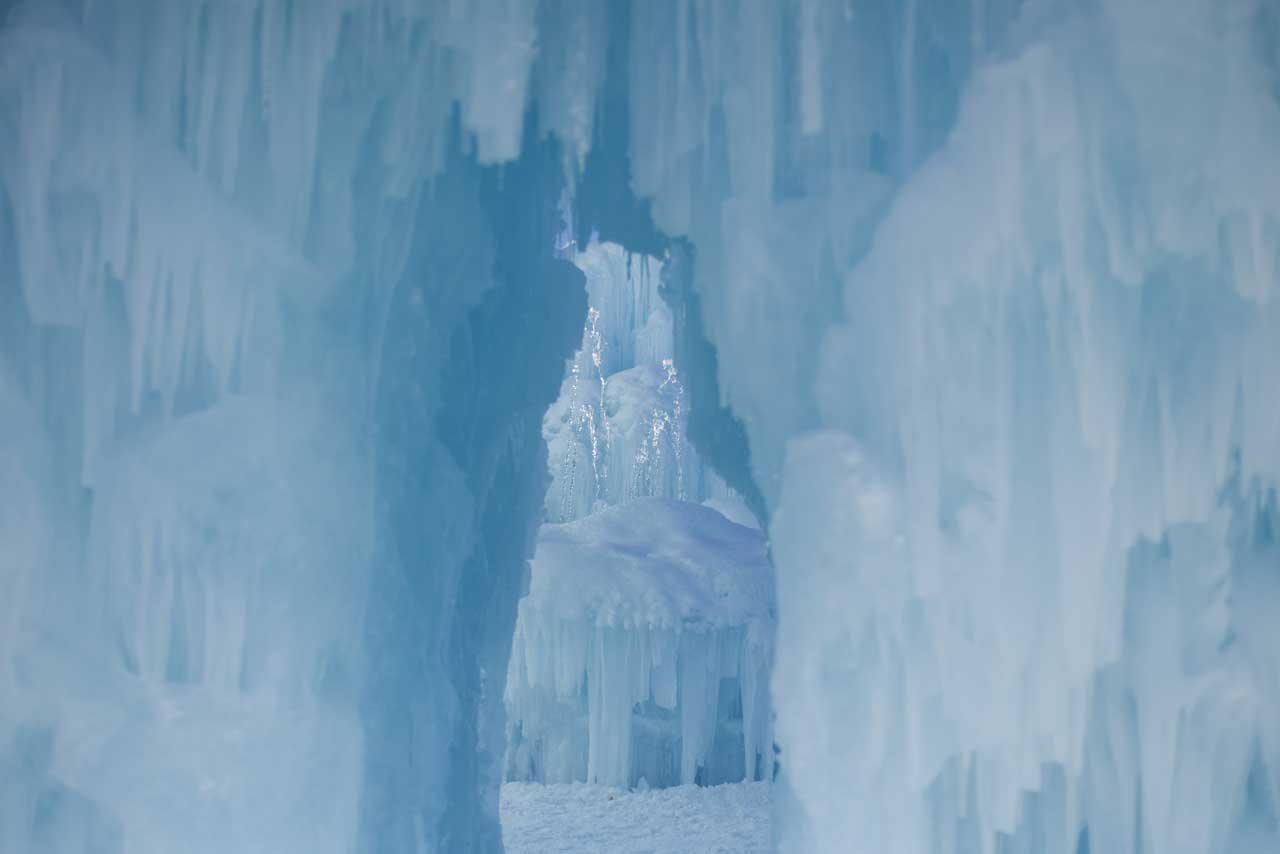 Edmonton-Ice-Castle-Sandy-Joe-Karpetz-2 Edmonton-Ice-Castle-Sandy-Joe-Karpetz-