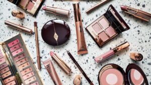 Charlotte-Tilbury-Pillow-Talk-Collection-Sandy-Joe-Karpetz-15 Charlotte-Tilbury-Pillow-Talk-Collection-Sandy-Joe-Karpetz