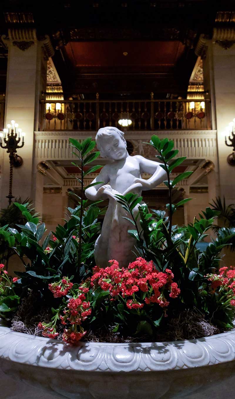 Spokane-Washington-City-Guide-Davenport-Hotel-Sandy-Joe-Karpetz-5 Spokane-Washington-City-Guide-Davenport-Hotel-