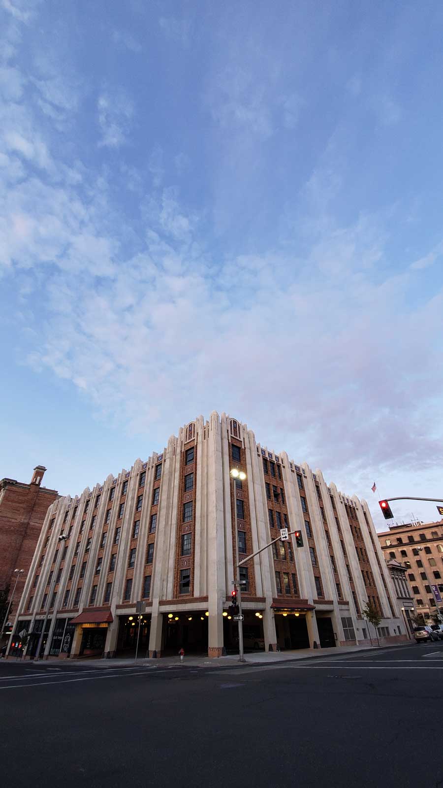Spokane-Washington-City-Guide-downtown-spokane-Sandy-Joe-Karpetz-2 Spokane-Washington-City-Guide-downtown-spokane-