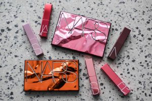 NARS-Afterglow-Eyeshadow-+-Overlust-Cheek-Palette-Sandy-Joe-Karpetz-
