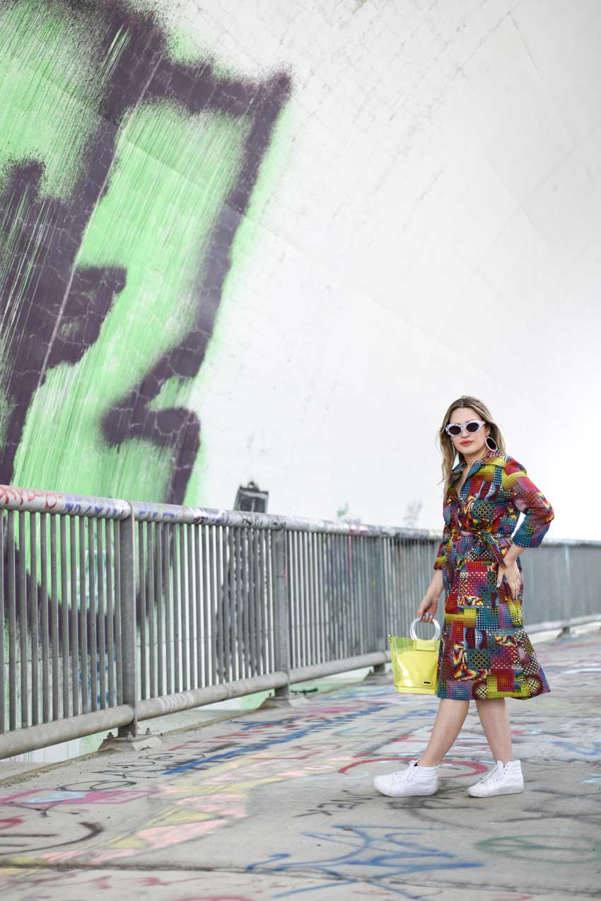 how to wear neon