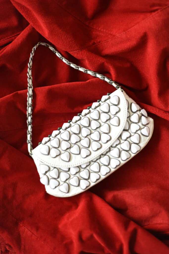 Part-Time-Punk-Sandy-Joe-13 Betsey Johnson White Ceramic Heart Handbag